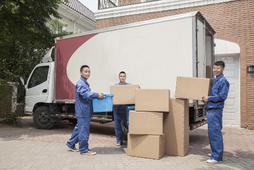 Removal van service for homes and apartments in St Johns Wood