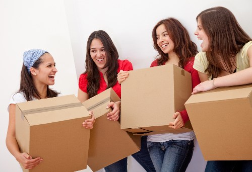 Professional moving truck support for homes and businesses in St Johns Wood