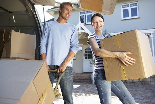 Organised storage space for moving, renovations, and business stock